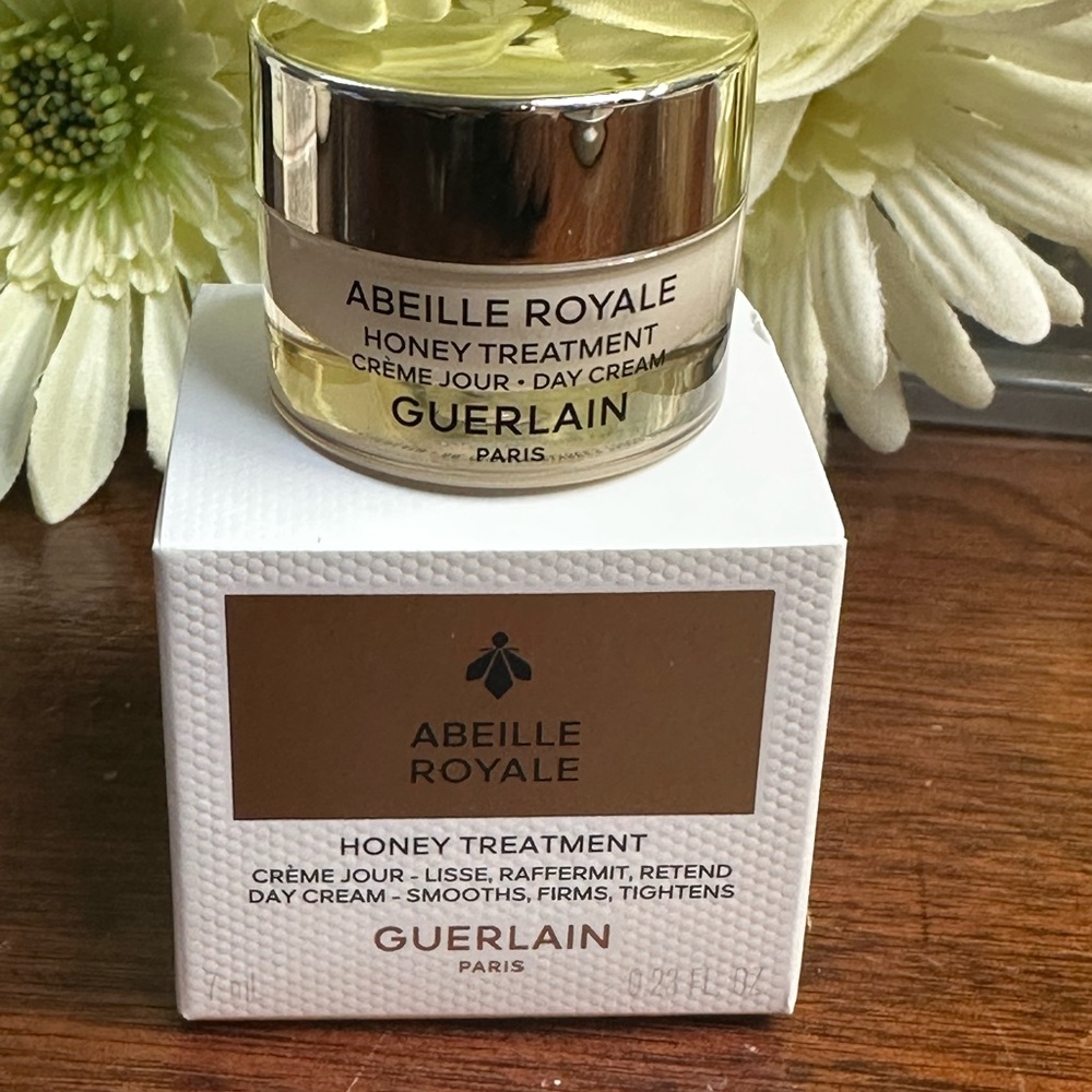 Guerlain Paris Abielle Royal HoneyTreatment Day Cream - NWT 7ML